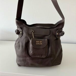 See By Chloe Grey Shoulder Bag with Relaxed Hobo Style